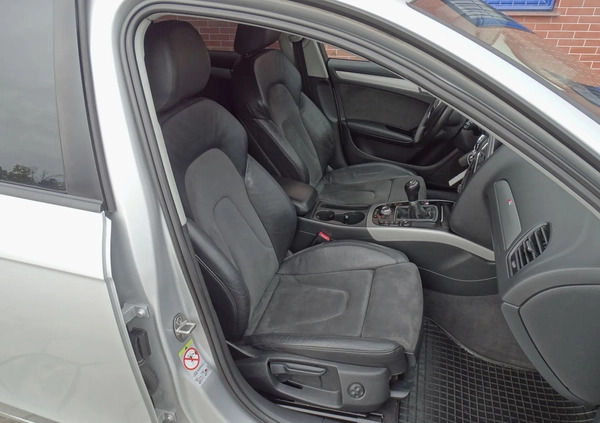 Audi A4 cena 35900 przebieg: 284000, rok produkcji 2010 z Racibórz małe 254